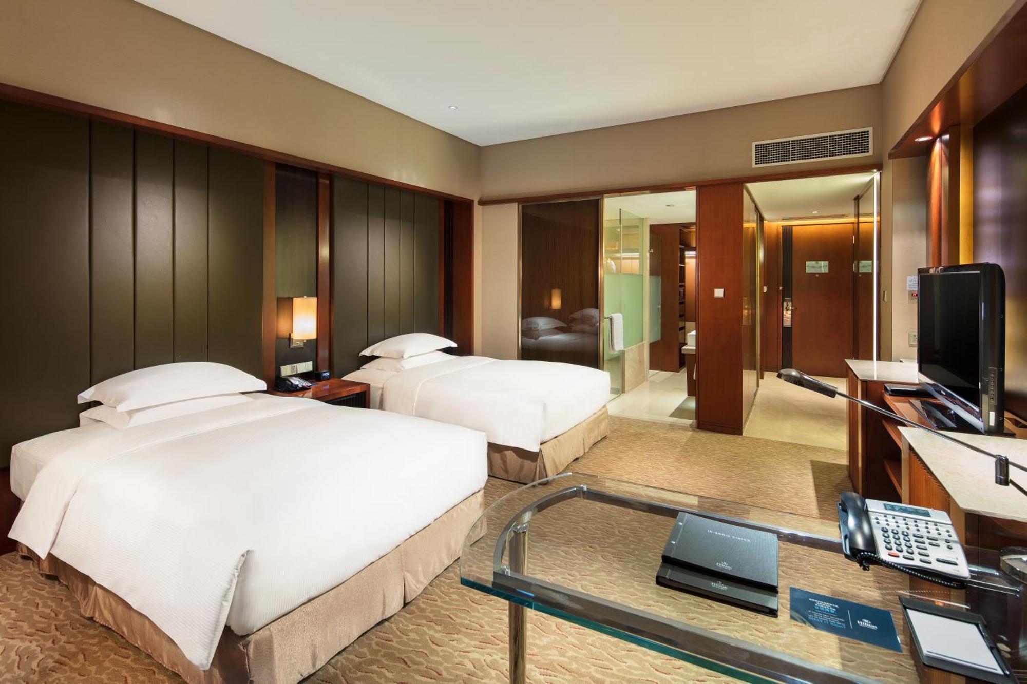 Hilton Nanjing Riverside Exteriör bild