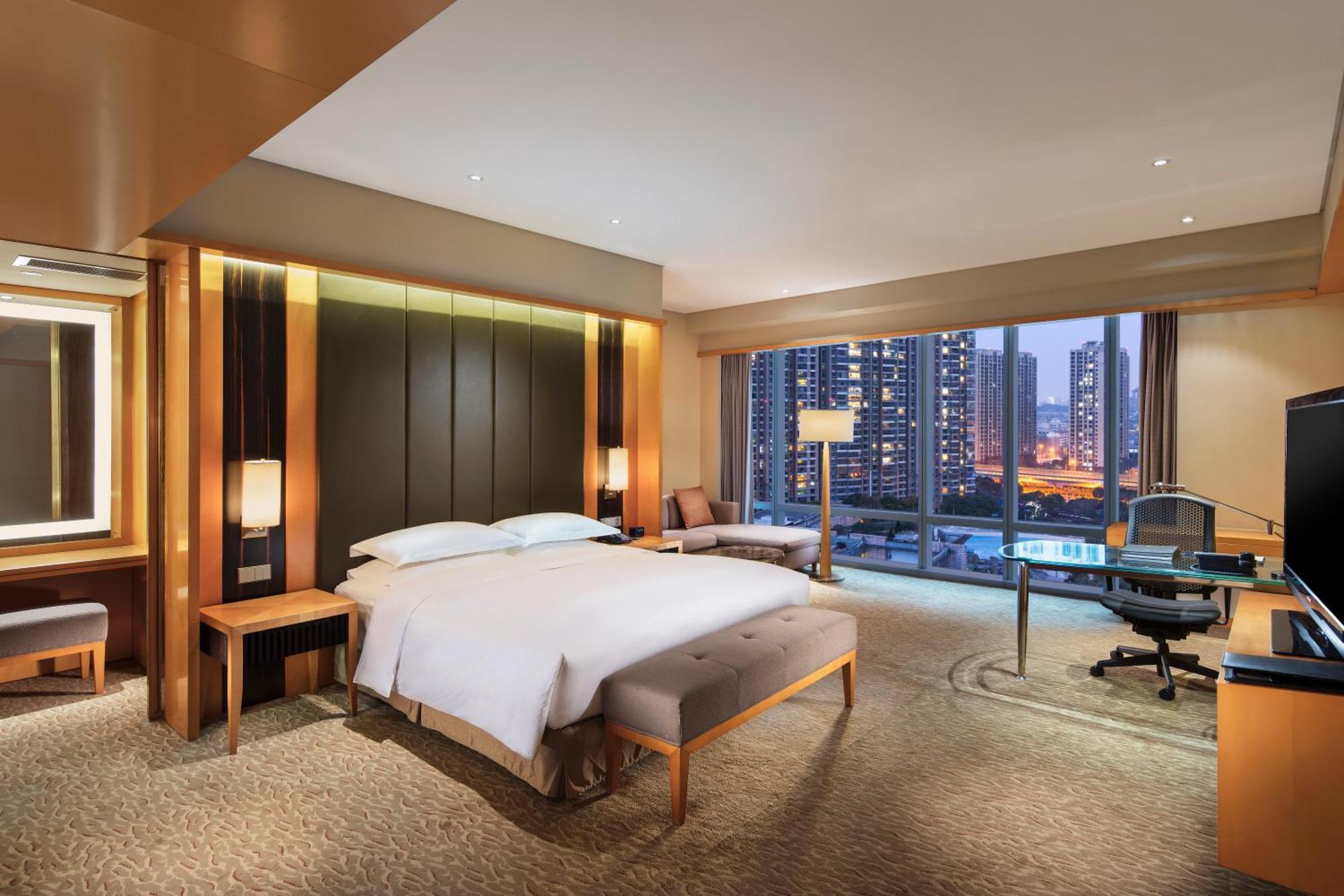 Hilton Nanjing Riverside Exteriör bild